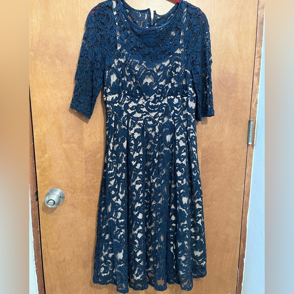 Adrianna Papell Lace Navy Dress Size 8